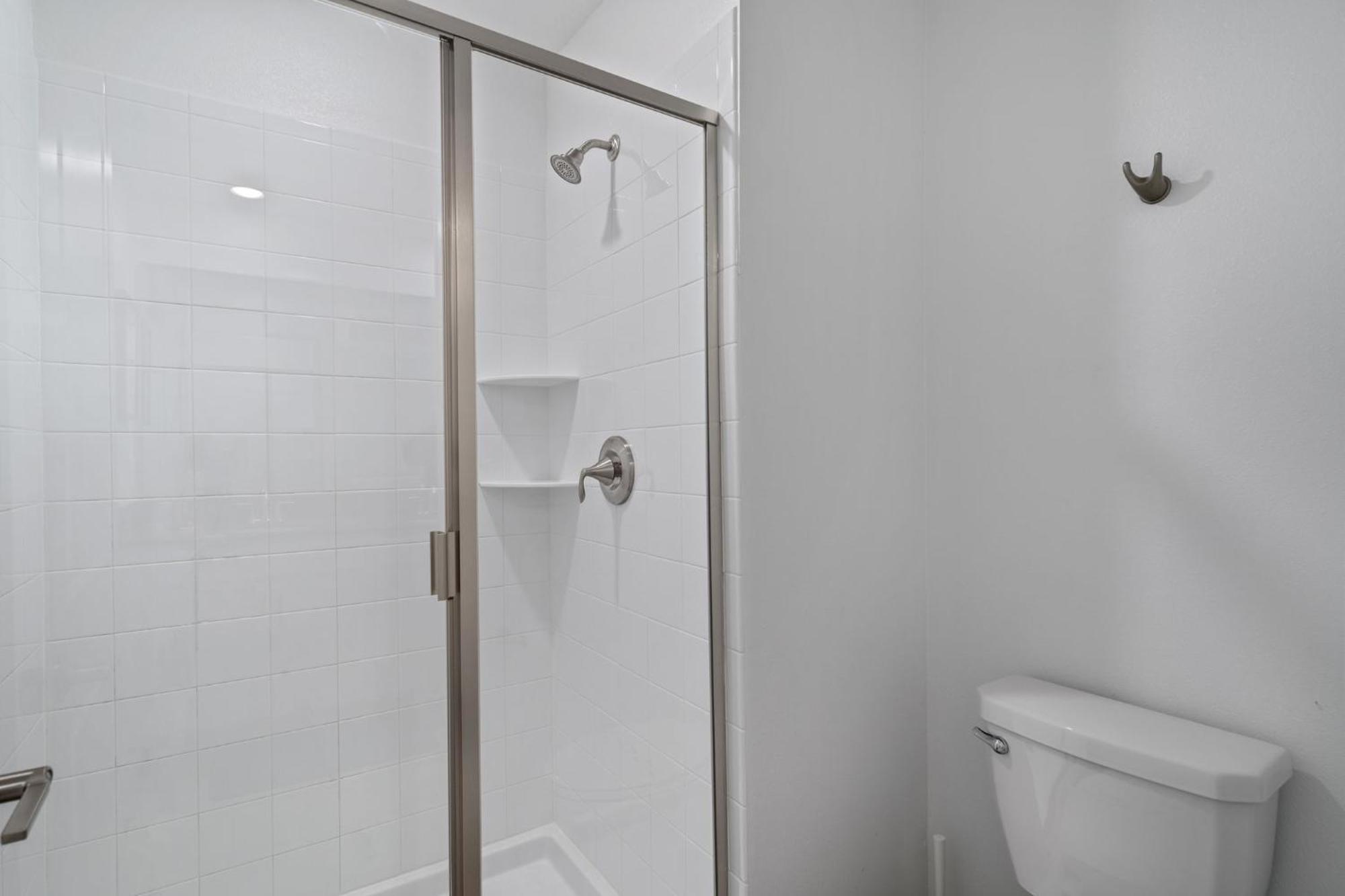 Stunning 4Bed Home, Perfect For Families كيسيمي المظهر الخارجي الصورة
