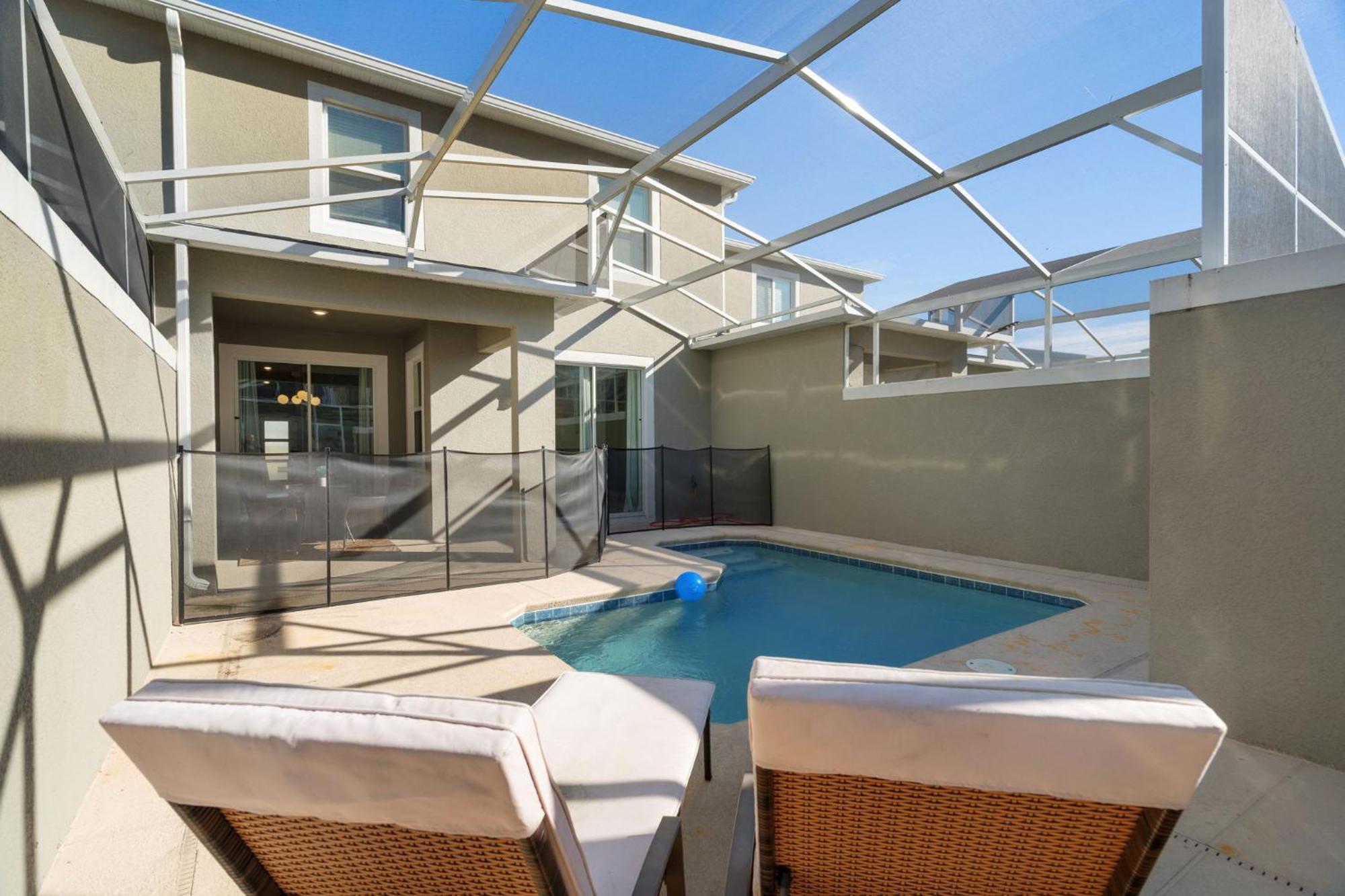 Stunning 4Bed Home, Perfect For Families كيسيمي المظهر الخارجي الصورة